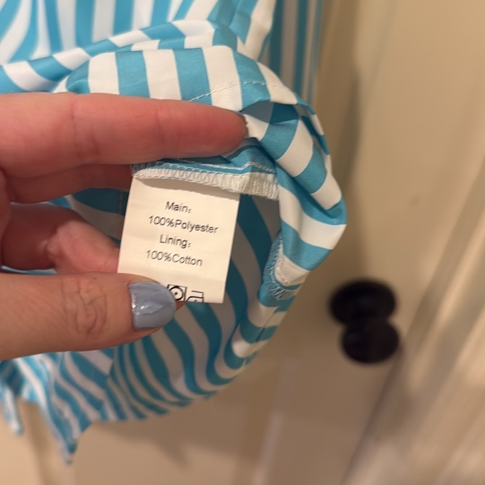 Princess Polly NWT Chloe top, size 2 - Picture 9 of 9